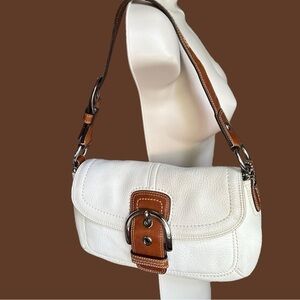 Y2K Coach SOHO Saddle Off white Tan Front Buckle Shoulder Bag